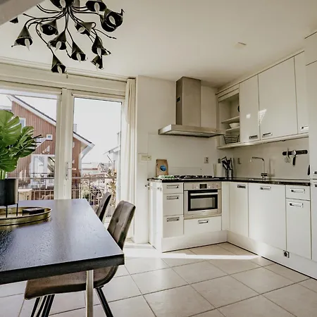 Oostergeest 2 By Interhome Uitgeest